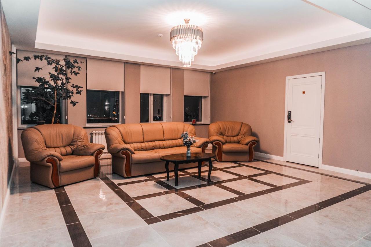 Жомарт Hotel Aktobe Exterior photo